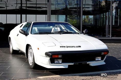 1984 Lamborghini Jalpa - Car Photo and Specs