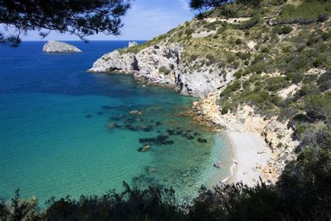 10 Beautiful Beaches in Tuscany Italy- Best Tuscany Beaches | IB