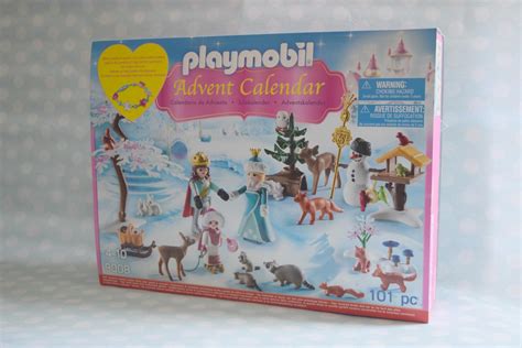 Review | Playmobil advent calendar - Family Fever