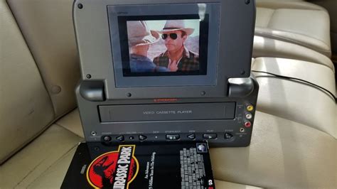 Audiovox Model VBP1000 Rampage 4" screen Video-in-a-Bag 12V Portable VHS Player #Audiovox ...