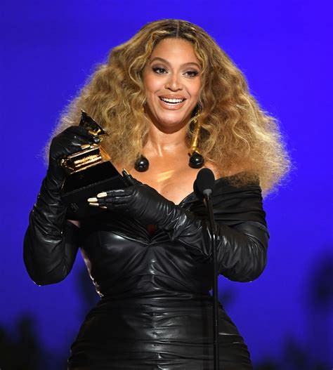 Beyoncé’s Nail Gloves Deserved Their Own Award at the Grammys 2021 | Glamour