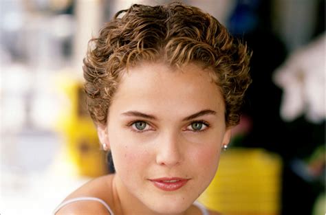 Felicity: Keri Russell Warns Past Self About That Haircut - canceled + renewed TV shows, ratings ...