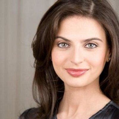 Bianna Golodryga Bio, Wiki, Age, Family, Husband, CNN, Worth | The Famous Info