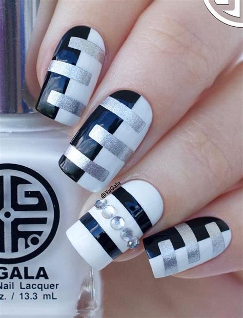 55 Stripes Nail Art Ideas | Art and Design