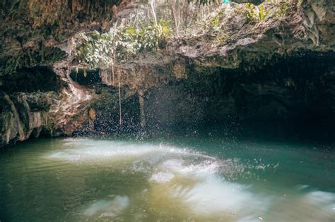 Shades of Emerald in the Jade Cavern - Cozumel, Mexico | Kraska Fox