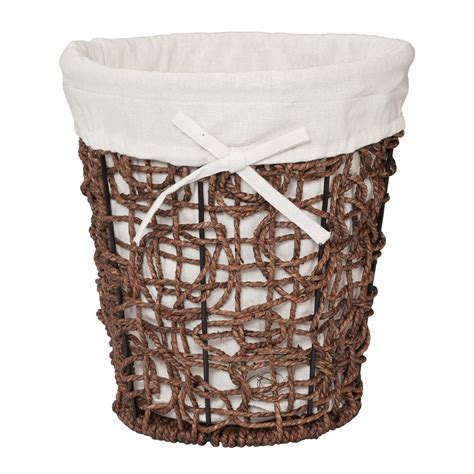 How to Choose the Right Decorative Bathroom Wastebaskets - EasyHomeTips.org