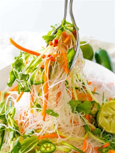 Quick and Easy Vietnamese Noodle Salad with Tangy Dressing - Drive Me ...