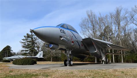 F/A-18 static display at Arnold AFB repainted > Arnold Air Force Base > Article Display