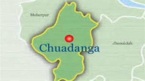 Chuadanga SP distributes food among labourers - Bangladesh Post