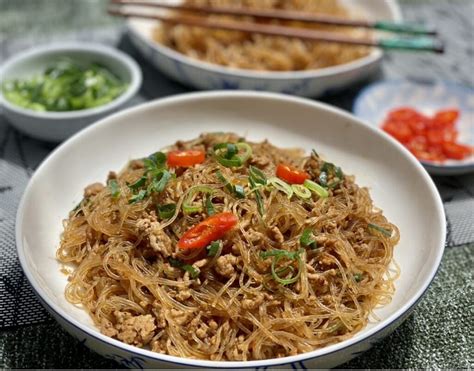 Spicy Vermicelli Noodles (Ants climbing a tree) - 3CatsFoodie