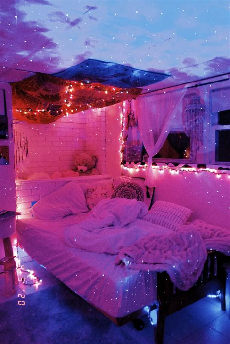 Pin by Madtison on dream room in 2020 | Dreamy room, Neon room, Bedroom makeover