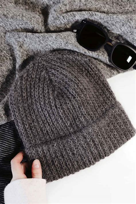 Men's Classic Beanie Hat Knitting Pattern, Summit Beanie Darling Jadore