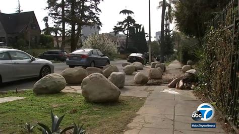 Mysterious boulders in Koreatown appear to block homeless encampments ...