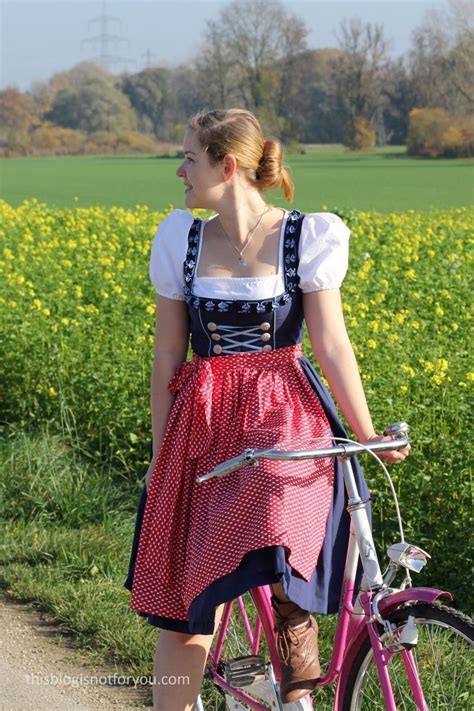 My Handmade Dirndl – This Blog Is Not For You