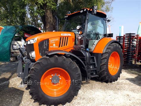 Kubota M7171 Premium Lawn Tractors, Kubota Tractors, Future Farms, Heavy Equipment, Machinery ...
