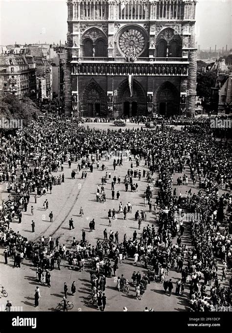 August 1944 liberation hi-res stock photography and images - Alamy