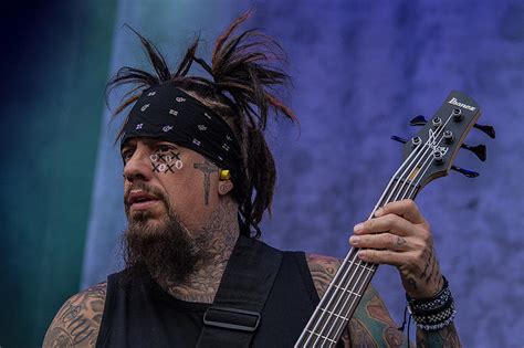 Korn Bassist Fieldy Wrapping Up Jazz Fusion Solo Album