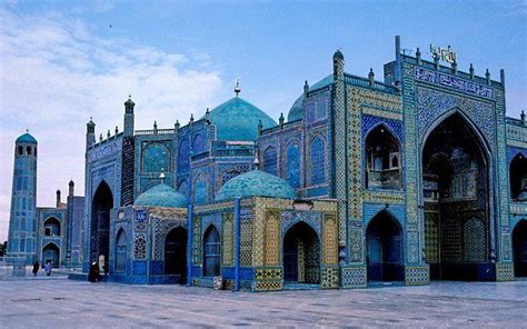 ‘Blue Mosque, Mazari Sharif Afghanistan’ by yoshiaki nagashima | Blue mosque, Mosque, Beautiful ...