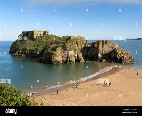 St Catherines Island Tenby Pembrokeshire Wales Stock Photo - Alamy