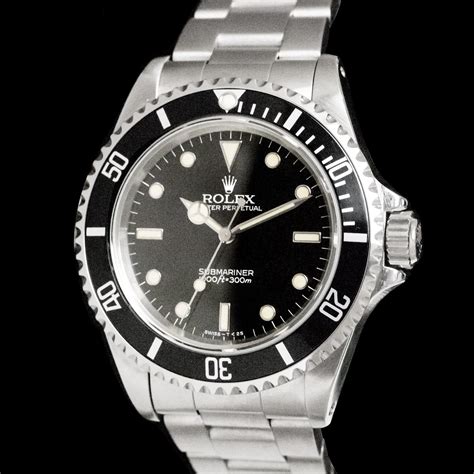 Rolex Submariner 14060 - AMSTERDAM VINTAGE WATCHES