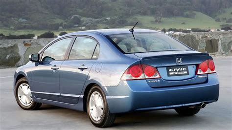 2006 Honda Civic Hybrid Used Car Review