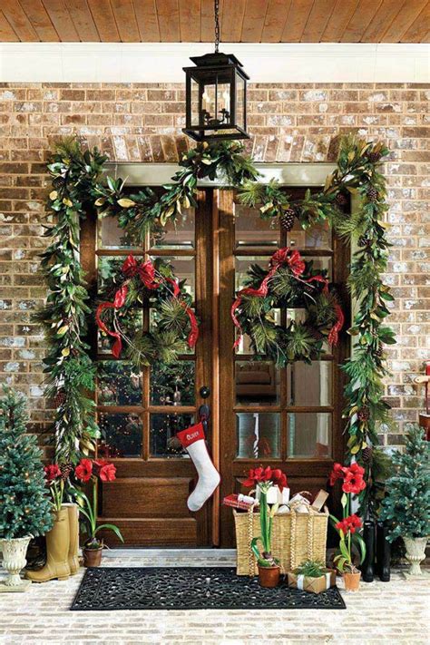 Quiet Corner:Christmas Front Door Decorations - Quiet Corner