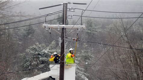 Winter storm causing widespread power outages in Cannon County