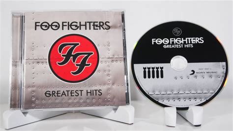 Foo Fighters - Greatest Hits CD Unboxing - YouTube