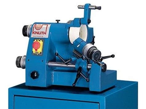 Universal Tool Grinding Machine - SM | Contact KNUTH