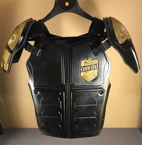 Judge Dredd Chest Armor & Shoulders Cosplay Costume Karl Urban - Etsy