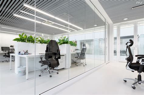 Clean and minimal office interiors :: Behance