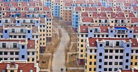 Inside The Ghost Cities Of China That Look Like A Futuristic Dystopia