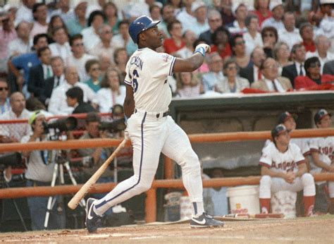 Bo Jackson started his baseball career 28 years ago, so here's a look at his greatest plays ...