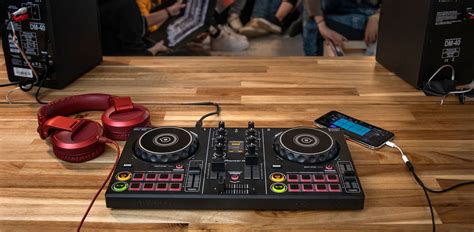 Pioneer DDJ-200 - The wireless DJ controller for beginners.