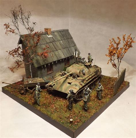 "Moving out" Lithuania November 1944. 1/35 scale diorama by Terence ...