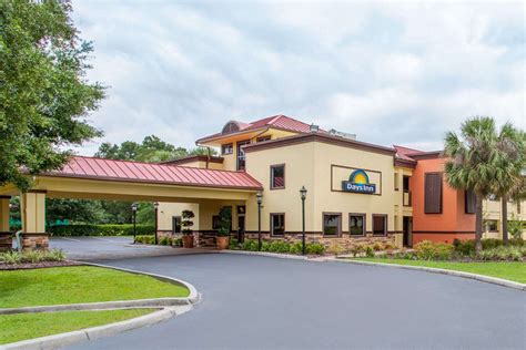 Days Inn Brooksville – I-75, Exit 301, FL - See Discounts