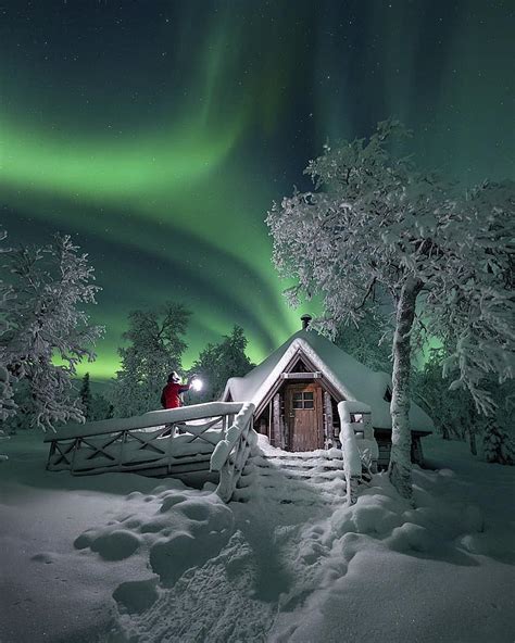 Aurora borealis over a small cabin in Lapland, Finland : r/MostBeautiful