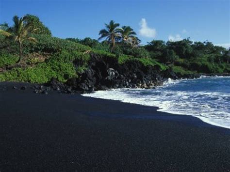 Black sand beaches in nearby Kalapana. | Black sand beach hawaii, Big island hawaii, Big island