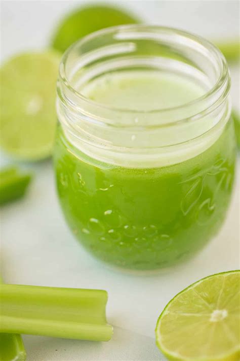 Easy Celery Juice Recipe (Juicer or Blender) - Clean Eating Kitchen