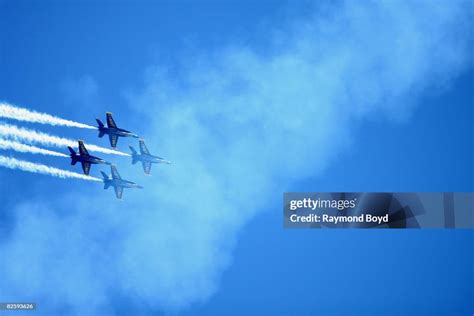 The U.S. Navy Blue Angels perform stunts and tricks during the 50th... News Photo - Getty Images