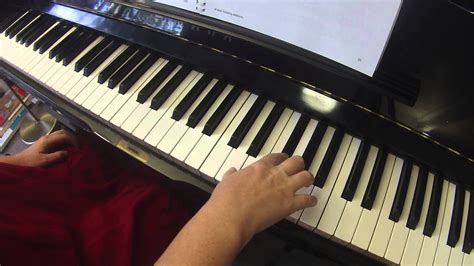 D major arpeggio on piano 2 octaves right hand - YouTube