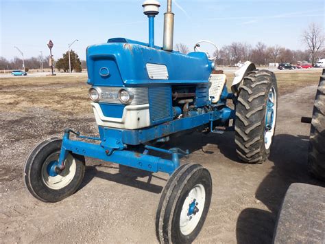 Ford 6000 tractor | Ford tractors, Tractors, Vintage tractors