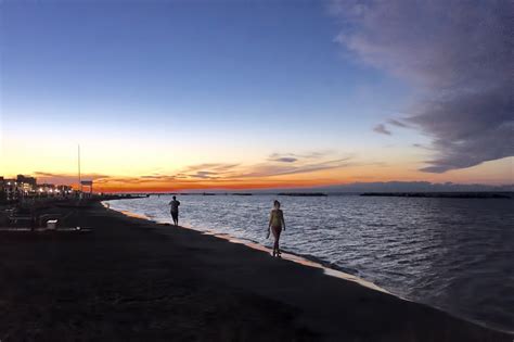 10 Unmissable Beaches in Emilia-Romagna - Sparkly Sand and ...