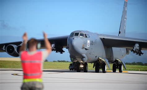 Crew safe after B-52 crashes on Andersen AFB > Andersen Air Force Base > Features