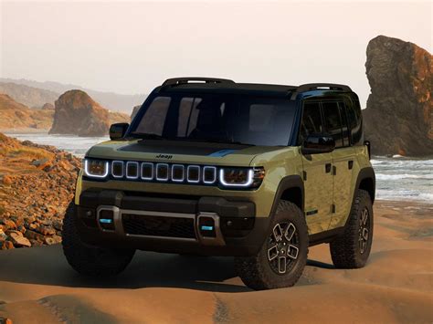 The New Jeep Recon Is A Fully-Electric, Trail-Ready Option