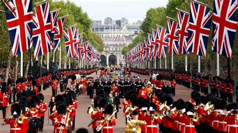 Queen's funeral: Elizabeth II is buried beside Prince Philip - as ...