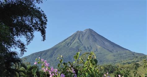 Best Volcanoes Tours In Costa Rica | Tiqy