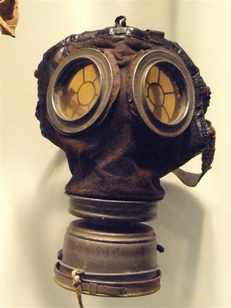 Which country had a superior gas mask in WW1? - Quora