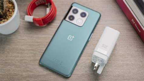 OnePlus 10 Pro Review: Times They Are a-Changin' - Tech Advisor