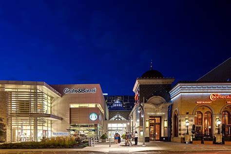 The Fashion Mall at Keystone, 8702 Keystone Xing, Indianapolis, IN ...